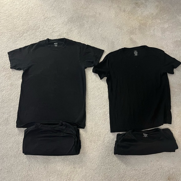 5 black T-shirts - Picture 2 of 7
